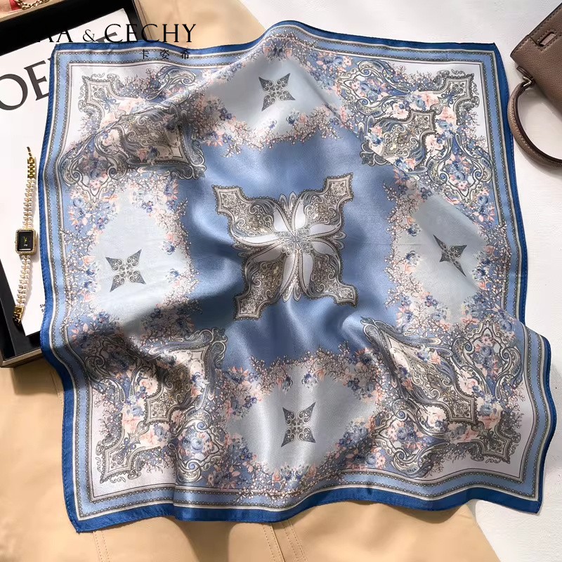 Pañuelo Cuadrado de Seda de Mo - Luxury Bags Trending reseña y precio